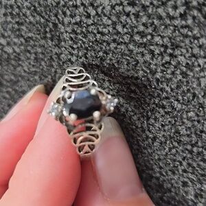 Sterling Silver (925) Vintage Black Stone & Rhinestones- size 6